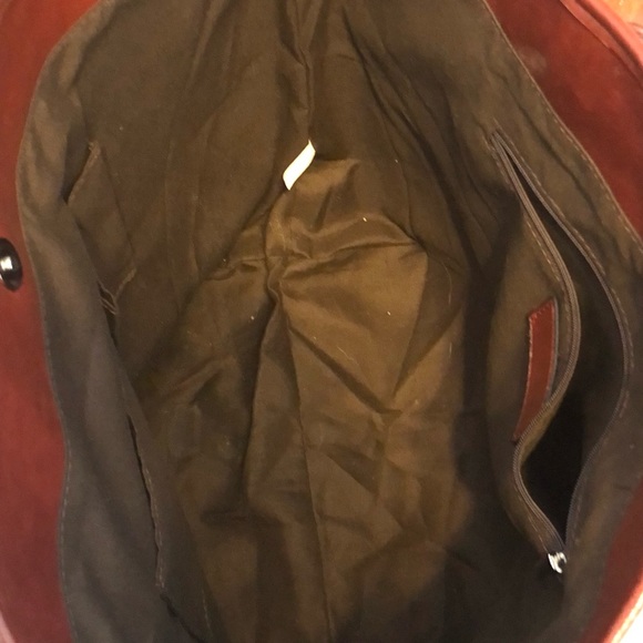 Unbranded Burgundy Cross Body with alternate Strap - Picture 2 of 10